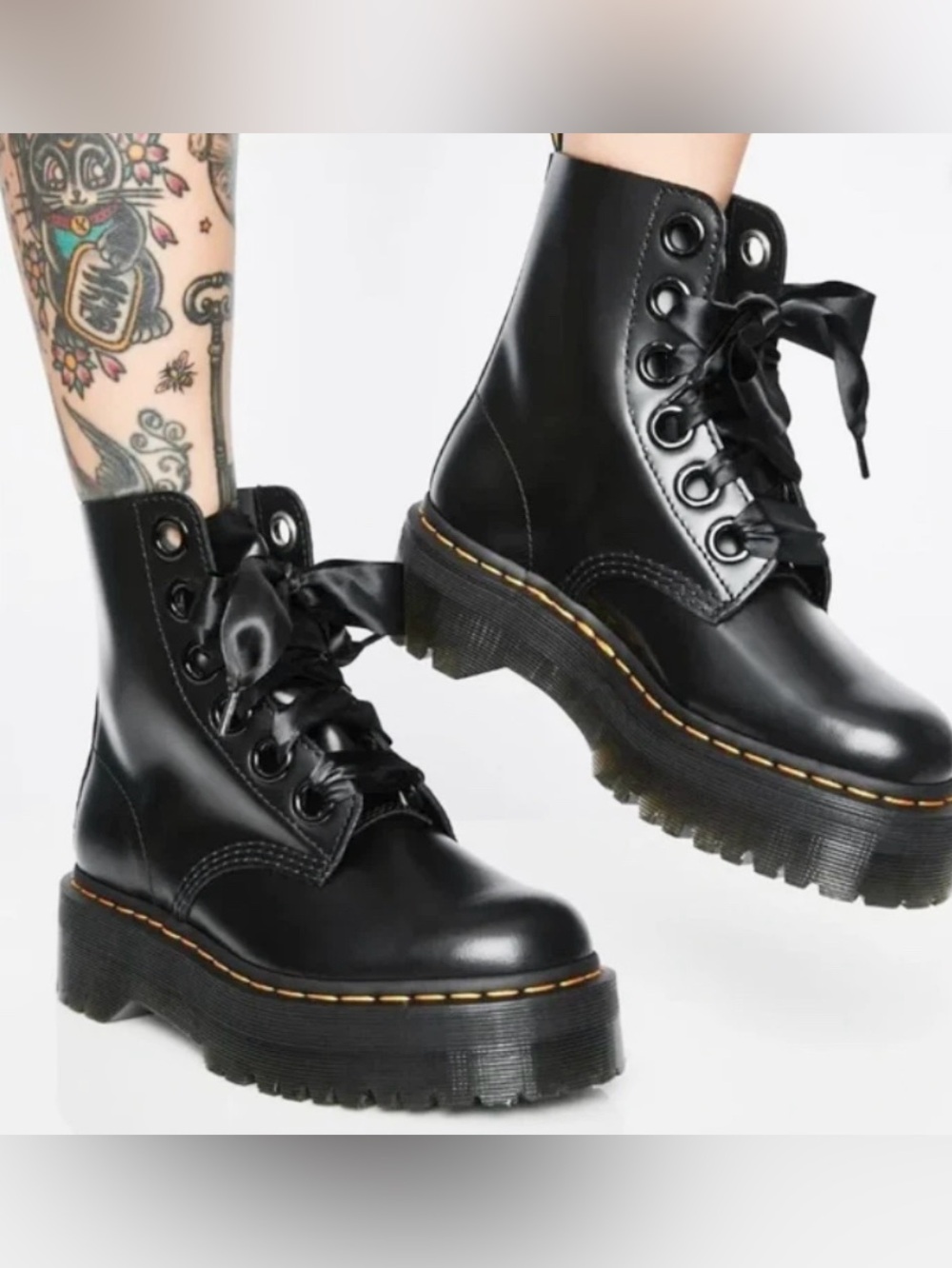 Dr. Martens Molly Black Leather Platform Combat Boots Women’s Size 7